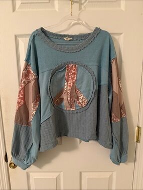 POL Peace Sign Patchwork Blue Women’s Long-Sleeve Top